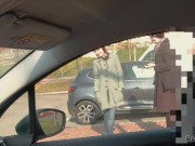 DICK FLASH CAR part 2. La troia infila la mano e mi fa godere 7/16