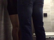 Секс в туалете ночного клуба на  16/16