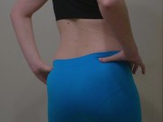 Italian Amateur wife worships and lick feets then gives a smoking blowjob! 1/16