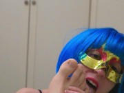 Italian Amateur wife worships and lick feets then gives a smoking blowjob! 4/16