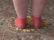 Fat legs in socks ruthlessly trample banana. Crush Fetish, foot fetish. 11/16