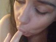 Imagínate hacerte una paja en mi boca y dejarme toda tu leche dentro 4/16