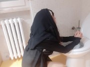 Suor Chantal prega tra puzzette e pipì 9/16