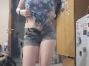 I put on pantyhose and masturbate pussy with my fingers 1/16