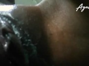 sri lankan school girl having fun while bathing සබන් ගාල මෝල් වෙලා 13/16