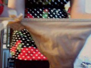 Sei un segaiolo che passa la vita su Pornhub! Istruzioni ed insulti per te 7/16