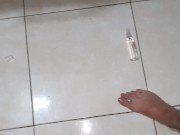 chica chupa duro el semen y se lo traga todo despues de follarla bien rico 12/16