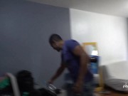 safada encontra ator pornô na rua, leva pra casa e se acaba na pica 4/16