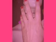 Cecile Pleasure tiene sexo con una Maniqui -PORN ART 9/16