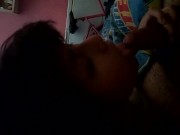 Rica mamada en la tienda