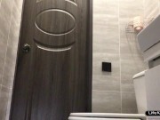 СЕКС В ТУАЛЕТЕ НОЧНОГО КЛУБА 1/16