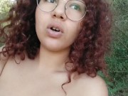 Me masturbo en un bosque frente a la carretera y me corro 5/16