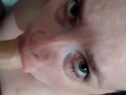 ТРАХНУЛ И ОПИСАЛ ЗРЕЛУЮ СОСЕДКУ ПО КВАРТИРЕ 15/16