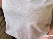 Застукал в трусиках на общем балконе и кончил на большие сиськи 2/16