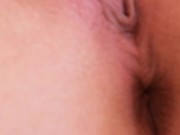 Me corro solita y meto el dedo en el culo 12/16