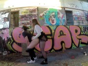 Доминирую над мужем в заброшенном бассейне 8/16