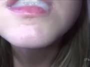 Сводной сестре нравится когда ей кончают в рот 16/16