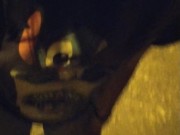 Se corren en mi boca y enseño la lengua con la corrida en la boca. Jovencita latina 15/16