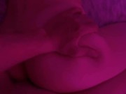 ♡ Трахнулись под неоновым светом. Он кончил на меня пока родителей нет дома. 14/16