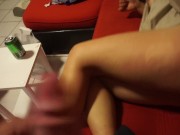 Salope à lunette de soleil, suce hummm 16/16