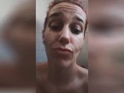 RUIVA RABUDA DANÇANDO FUNK PELADA NO BANHEIRO 14/16