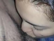 mi novia me hace una mamada en mi casa a escondidas 6/16