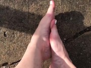 ASMR dirty wet toes in the sun 16/16