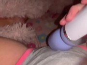 clit vibrating orgasm 16/16