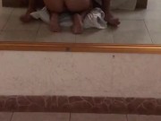 MEJOR AMIGA DE MI NOVIA ME LA MAMA DESPUÉS DE LA FIESTA 13/16