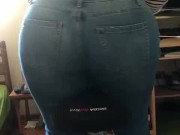 Haciendo ejercicio a sentones en cuarentena 1/16