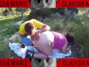 Comiendo galletas del coño de la gorda y metiendole una botella de agua por el culo 11/16