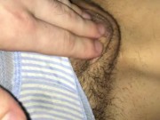 Большой член трахает и кончает в узкую киску 2/16