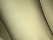 Большой член трахает и кончает в узкую киску 8/16