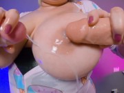 Опустошает яички сразу двух членов своими сиськами 12/16