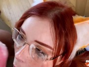 Глубокий Слюнявый Отсос от Свити Фокс в Школьной Форме - Кончил на Очки 15/16