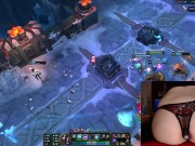 Giving the vibrating buttplug another chance League of Legends #15 Luna 15/16