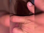 Soaking the bed with her super wet and juicy pussy 12/16