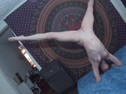 Hot and Sexy Nude Yoga 14/16