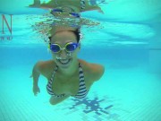 Underwater Mermaid. Amazing underwater show. Bikini underwater 8/16