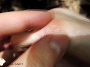 Solleticando e Massaggiando le piante dei piedi 8/16