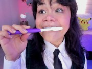 Lila Jordan brushes her saliva teeth 2/16