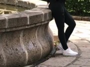 SEXO por DINERO,MEXICANA 19Años Está ESPERANDO a su NOVIO y le DOY DINERO para COGER, PUBLICO,Parte1