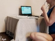 Accountant Gets Horny During Work and brings Herself to Orgasm 7/16