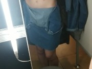 Извращенец за шторкой примерочной снимал как я выбираю одежду в магазине 7/16