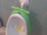 Urine Fetish Princess Potty Training Boy Urinal Toy Aim Play!: Girl Stands to Pee Foamy Yellow Piss 2/16