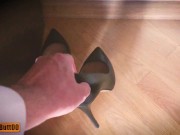 TEASER secretary caught her co-worker jerking on her shoes. Shoejob, handjob, cum on shoes and nylon 2/16