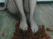 Do you want a cake or lick my feet? 11/16