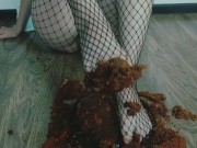 Do you want a cake or lick my feet? 13/16