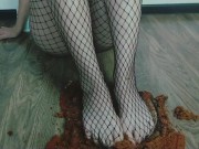 Do you want a cake or lick my feet? 8/16