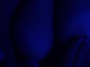 Massaggio le tette a una diciottenne (18 anni) lei mi masturba con dialoghi italiano 8/16